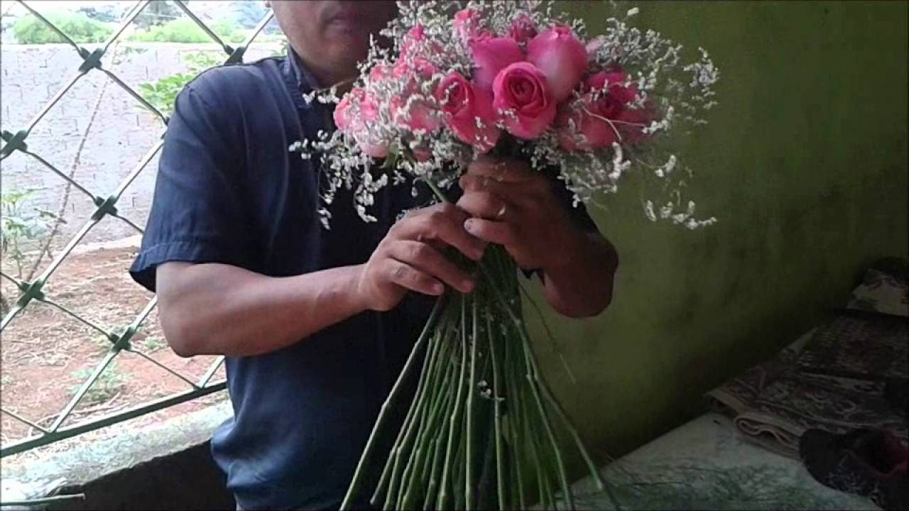 Montagem de Bouquet de Noiva