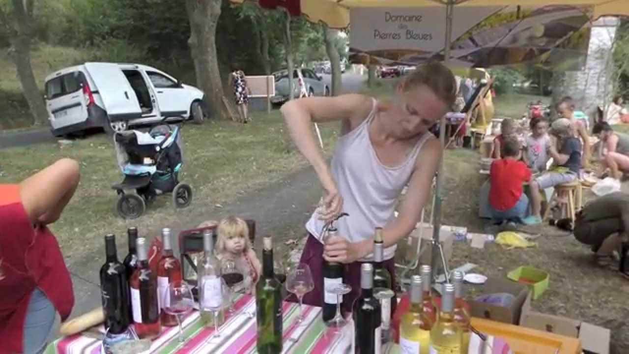 Le petit marché artisanal de Laroque de Fa - 4K Ultra HD