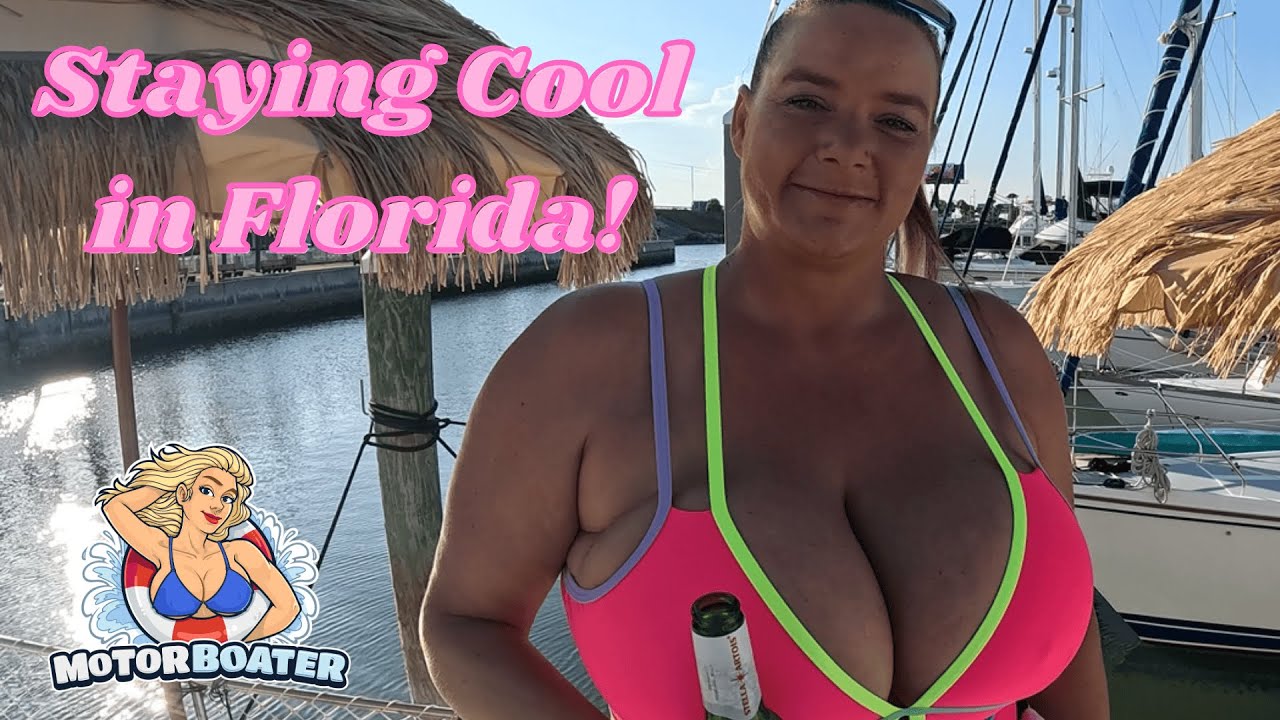 Motorboater Staying Cool in Florida