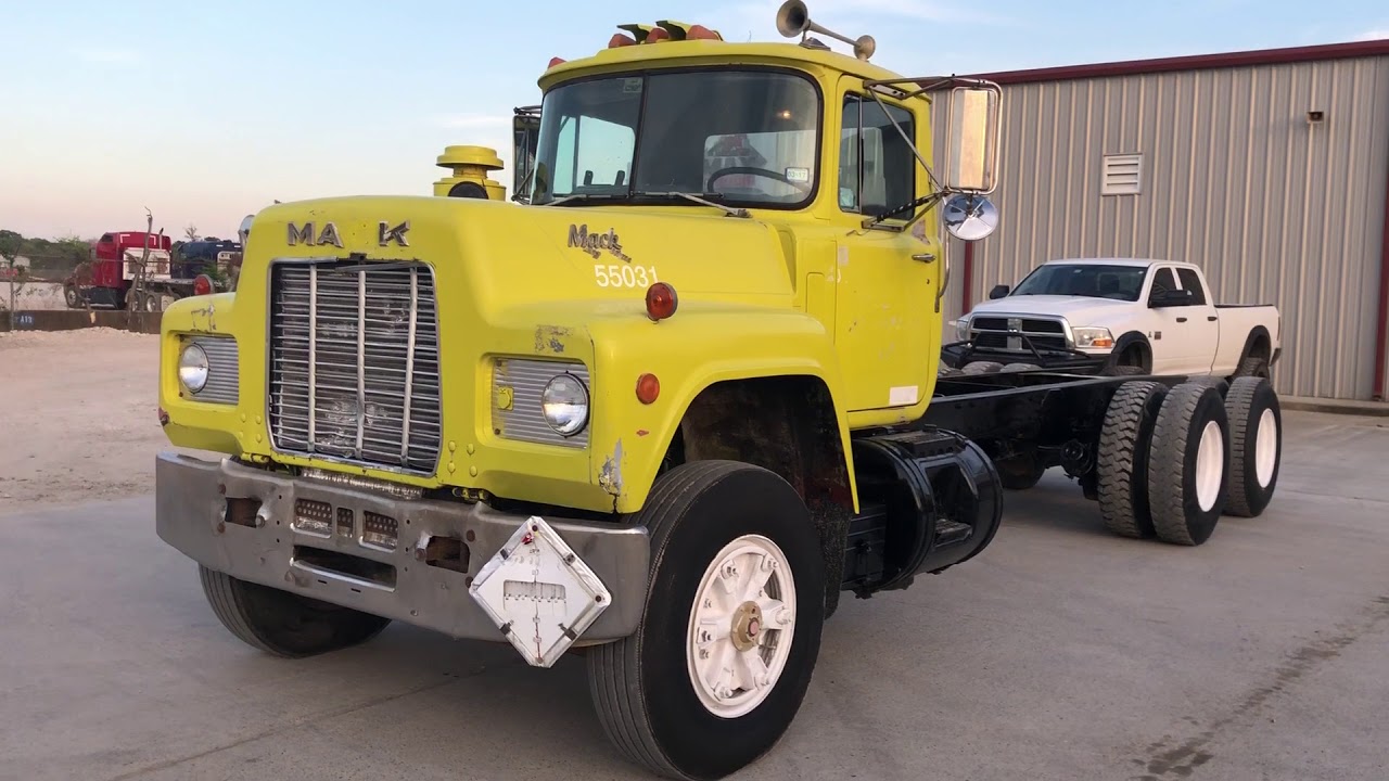 1987 MACK R688ST T/A CAB & CHASSIS E6 ENGINE
