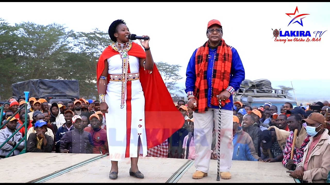 Hon Jane Nampaso Excites crowd at Narok East as she asked them to Vote for in the coming Elections.