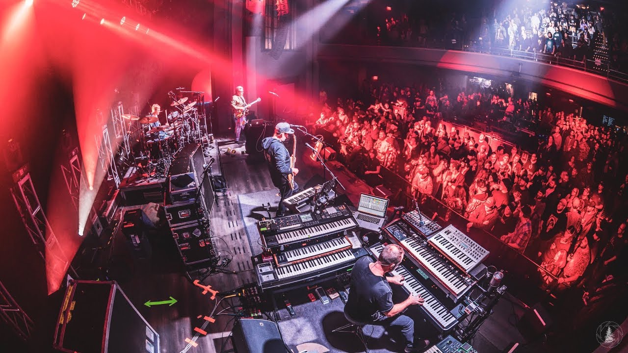 Roxian Theatre, Pittsburgh PA - November 14-15, 2019