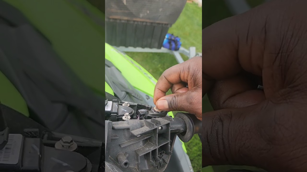 How to fix throttle sticking on Sea-Doo Spark.