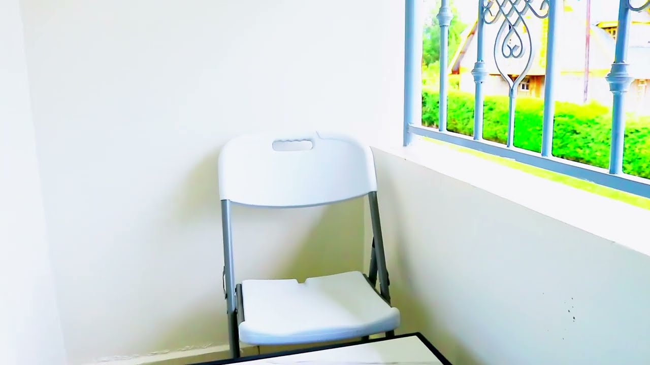HOME AWAY FROM HOME - Is This the BEST Value Hotel? (Room Tour at Davida Getaway)