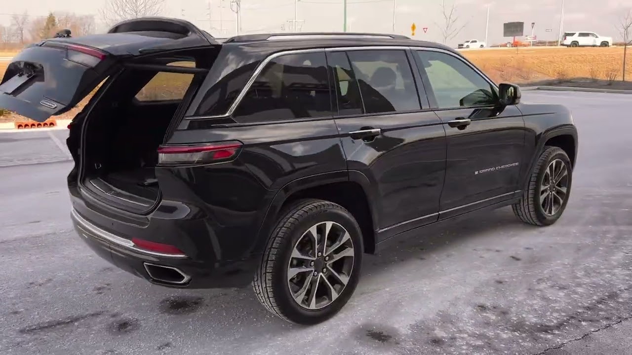 2022 Jeep Grand Cherokee Overland