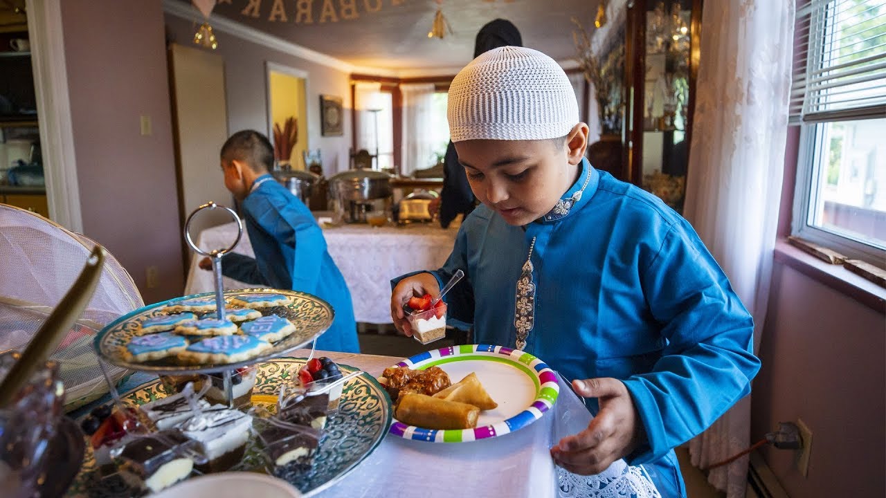 How Muslims are celebrating Eid al-Fitr in Metro Vancouver
