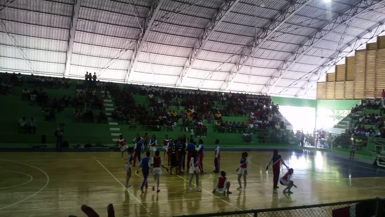 Club nuevo  renacer gala internacional frente a los gym master
