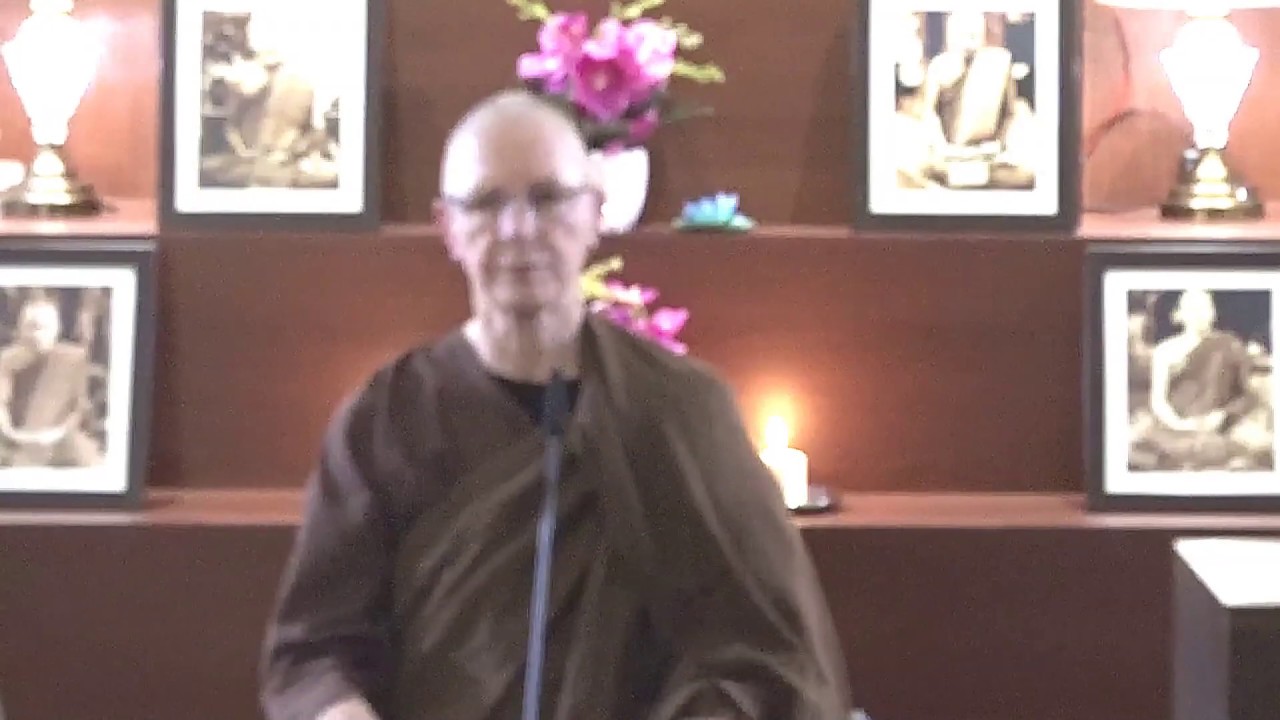 Ajahn Sundara -  Awakening to the Path of Freedom - 28 Dec 2018 - Evening chanting, talk