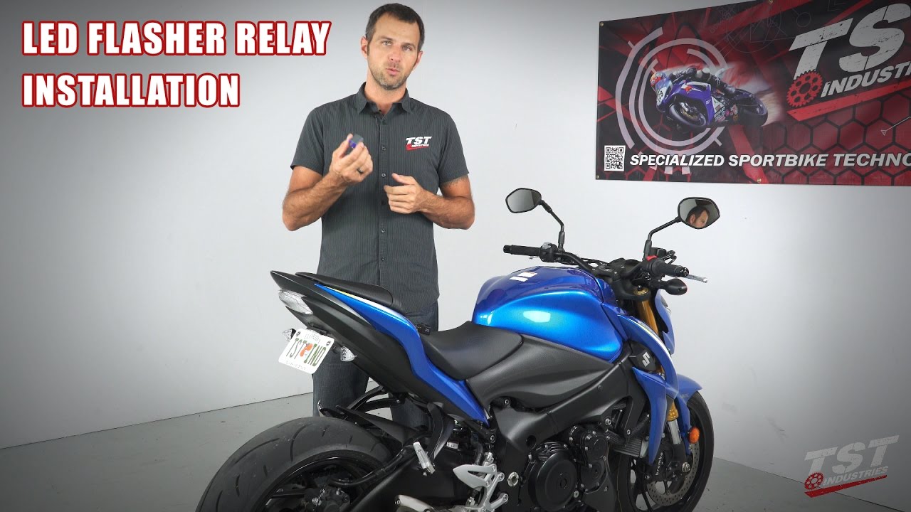 Как установить реле светодиодной указателя поворота на Suzuki GSX-S1000 от TST Industries