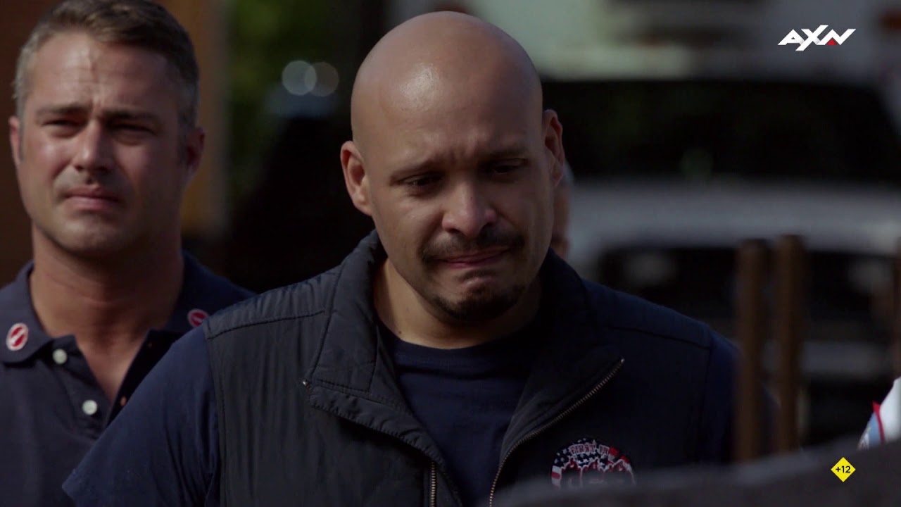 Chicago Fire [08x01] - Un homenaje