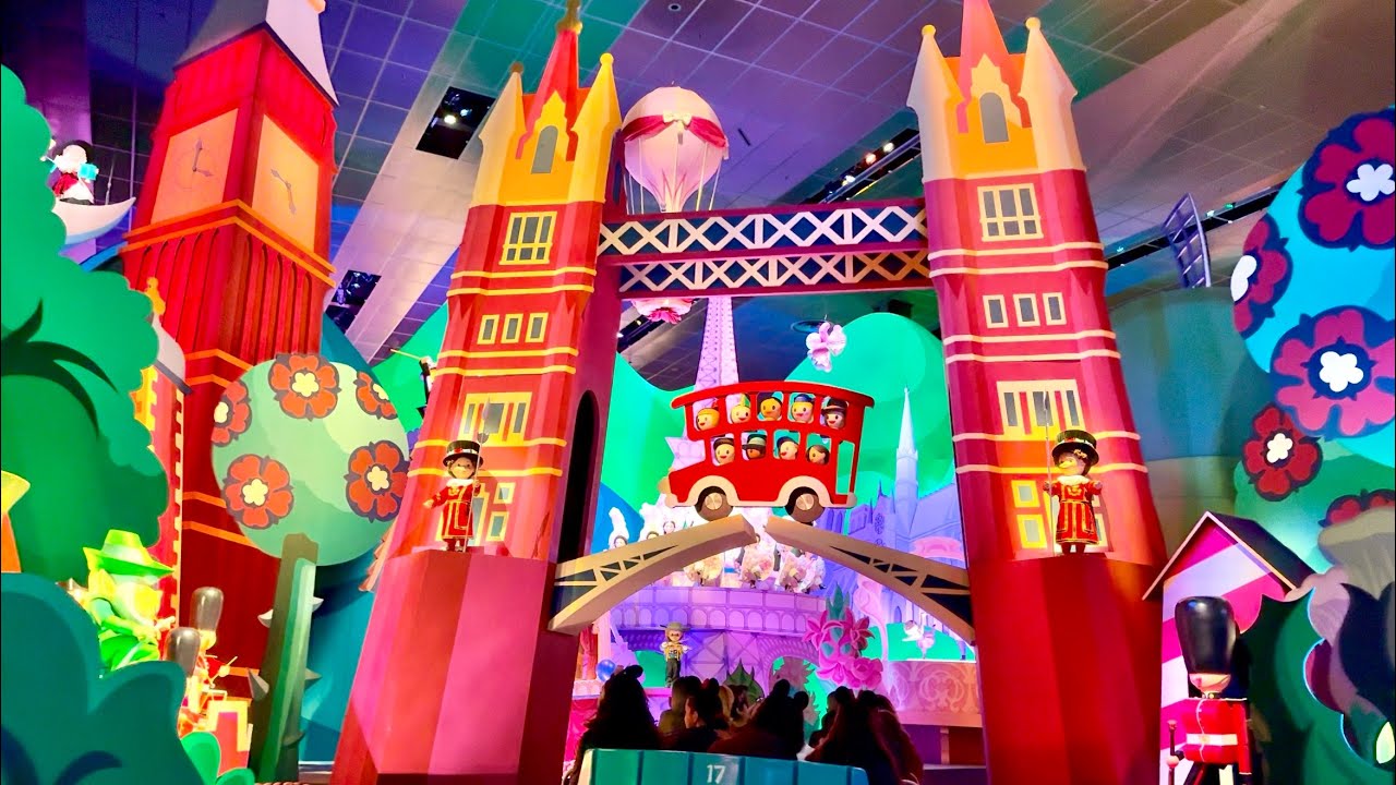[4K] DISNEYLAND PARIS - IT´S A SMALL WORLD (ON-RIDE)