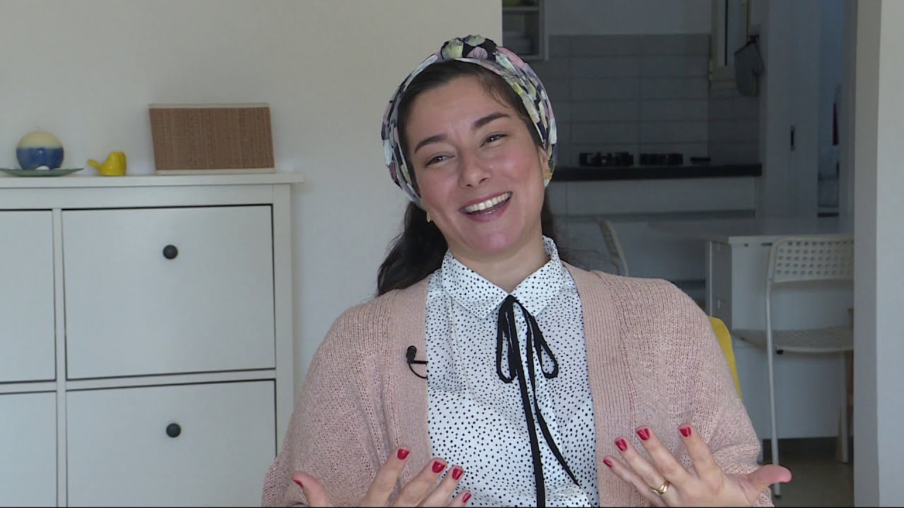 PORTUGUESE WOMAN DISCOVERS HER ' SECRET' JEWISH ROOTS