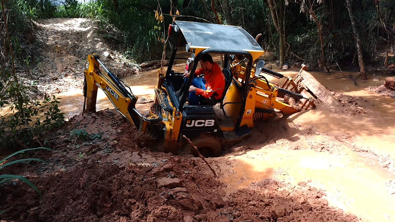 JCB 1CX - Jammed , Atolada. mini retroescavadeira