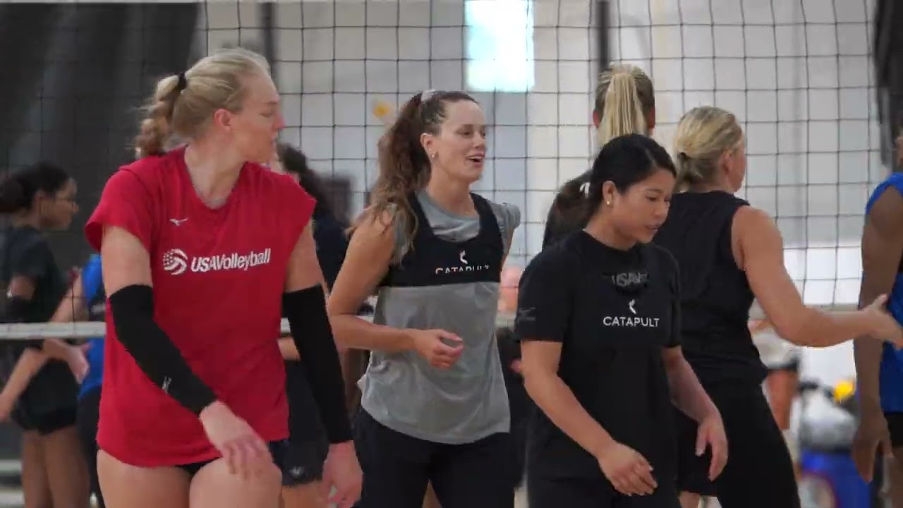 Kelsey Robinson Cook Back Row Attacks during USA Practice
