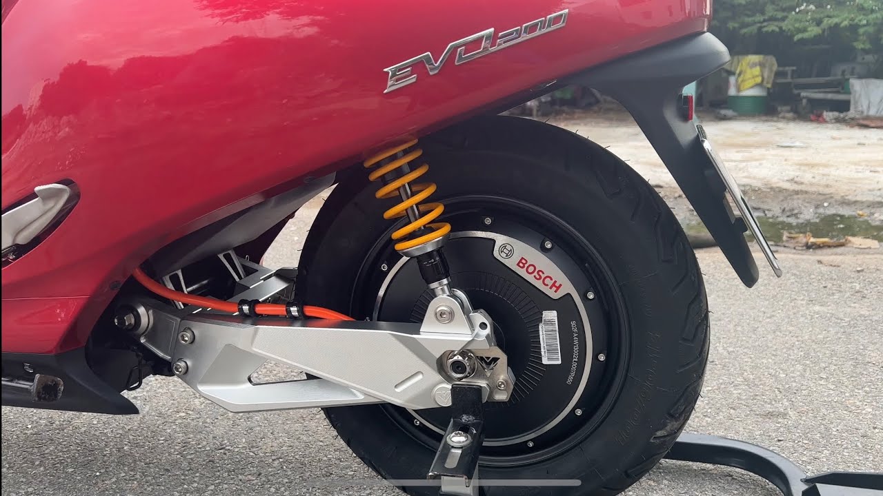 VINFAST xe máy điện Evo200 độ full đồ chơi. Di chuyển 200km/1lần sạc.#vinfast #xedienvinfast