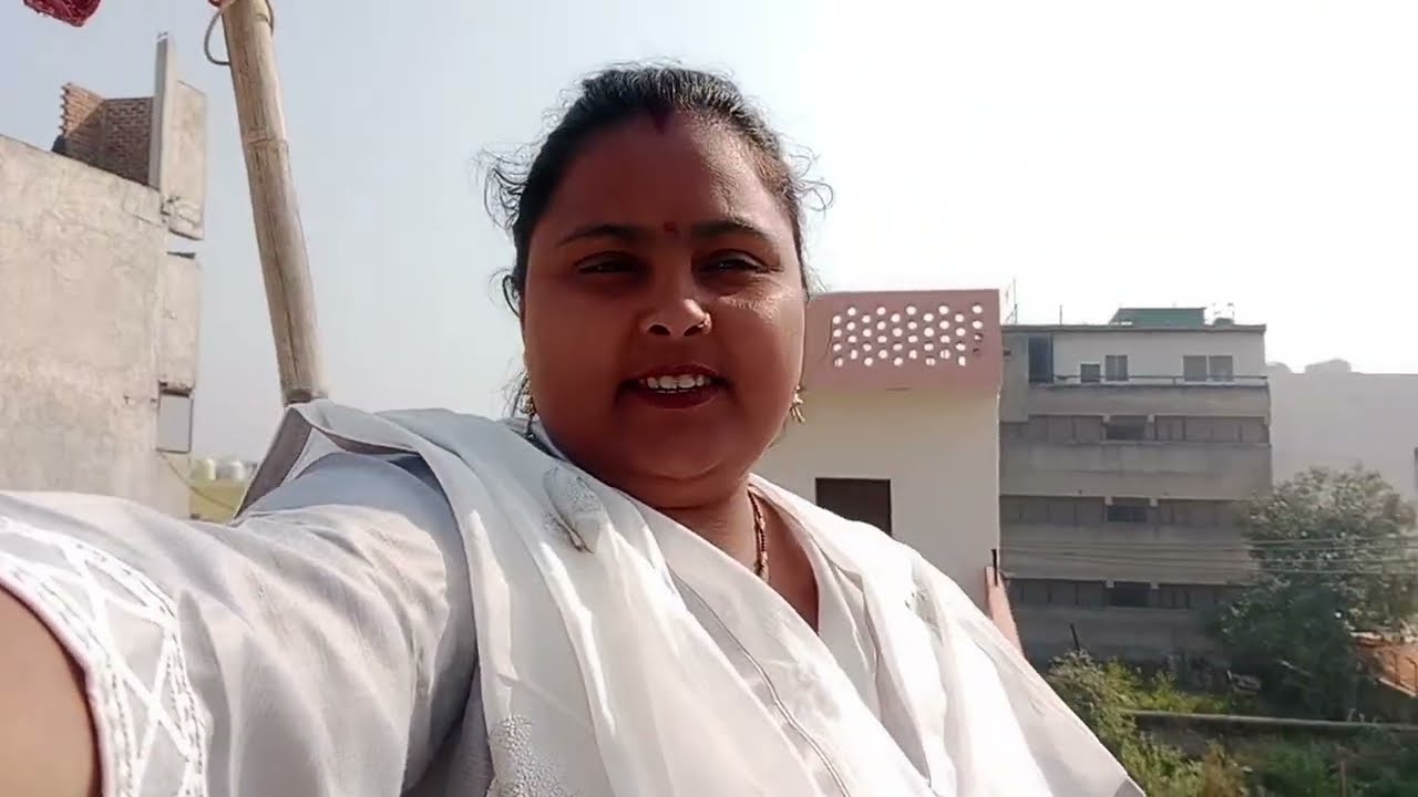   आज इतने सारे बेलपत्र मैंने देख पेड़ पर लगे   🌳🍊