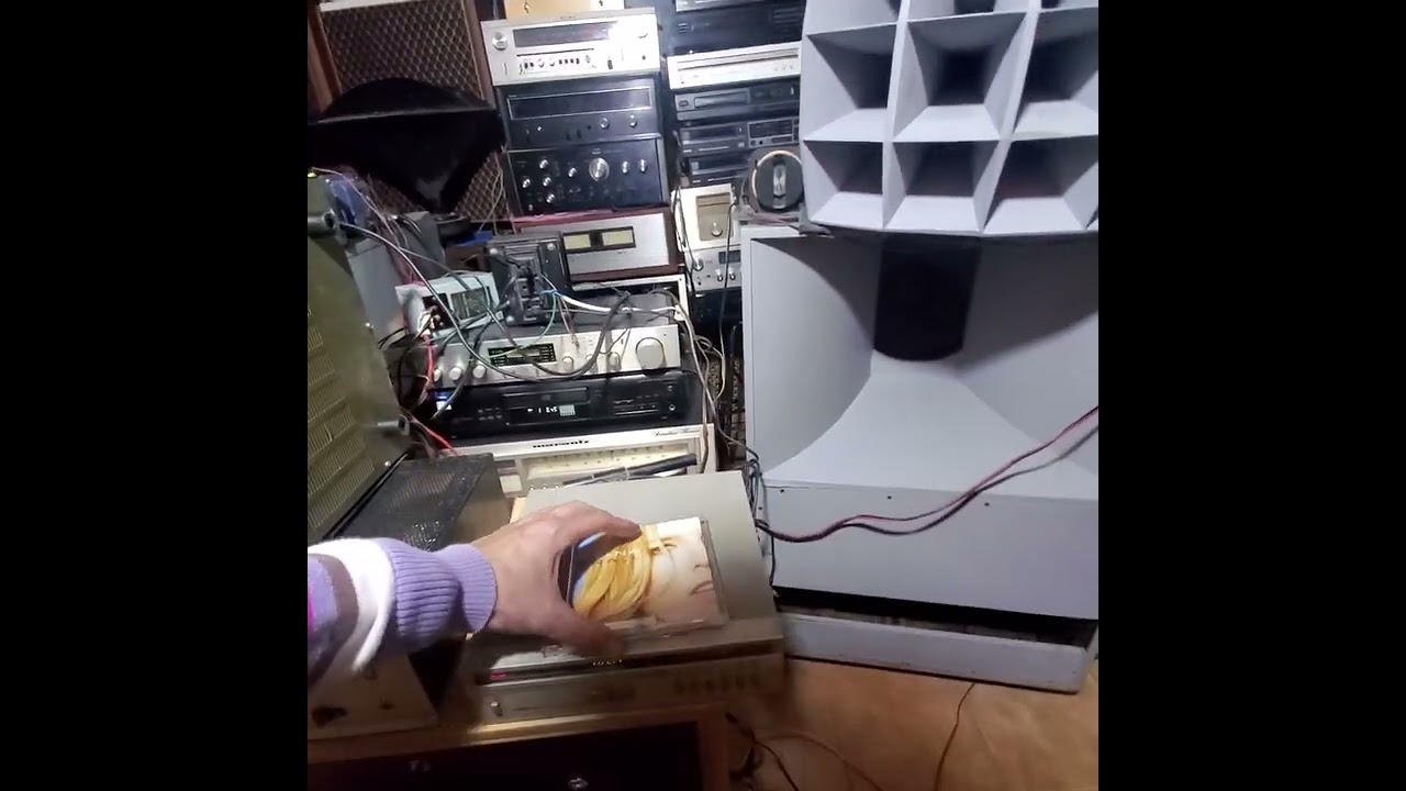 PRUEBAS DE BAFLES DE ALTO RENDIMIENTO ALTEC LANSING DRIVER 288 , WOOFER 515 , TWEETER JBL 077 ALNICO