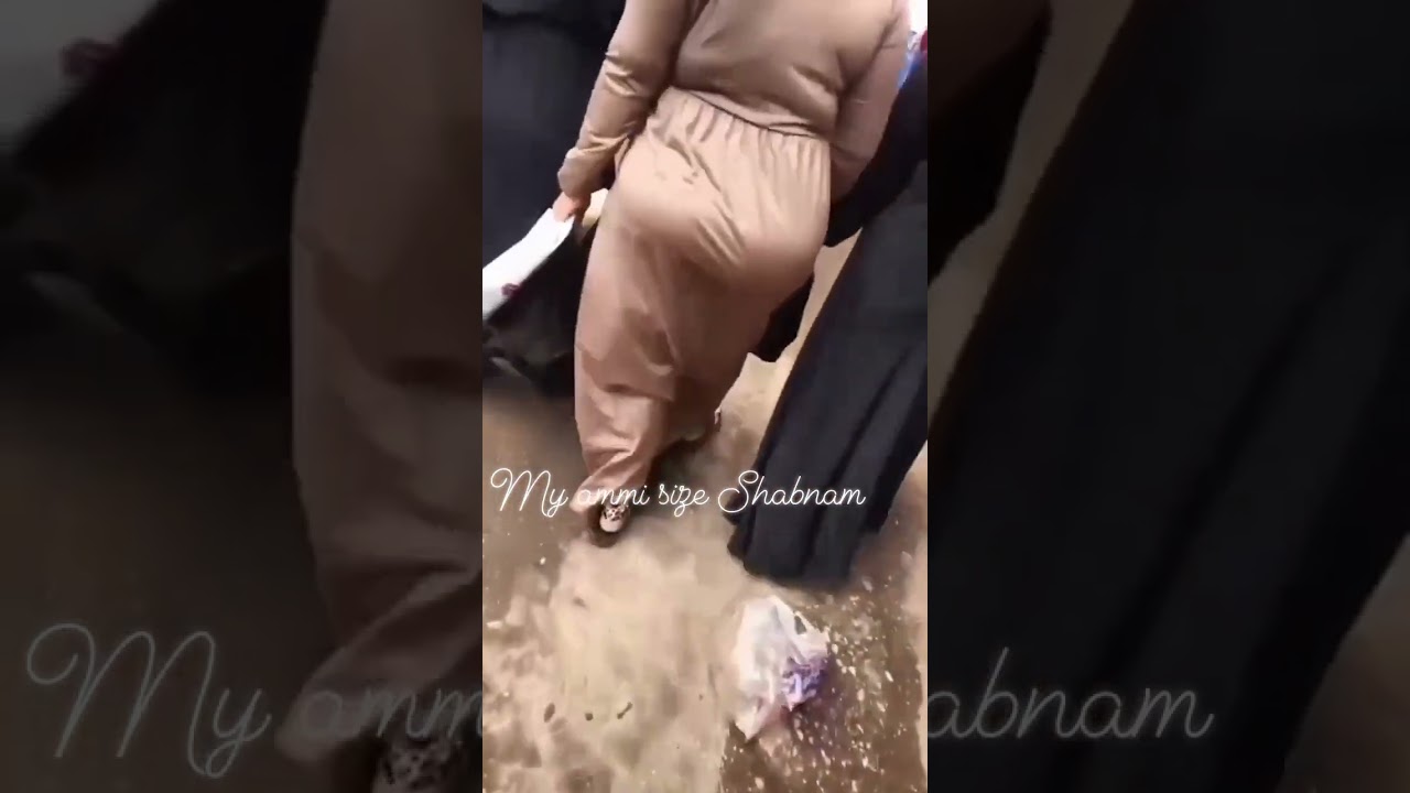big ass groping in bazar crowd harrasment