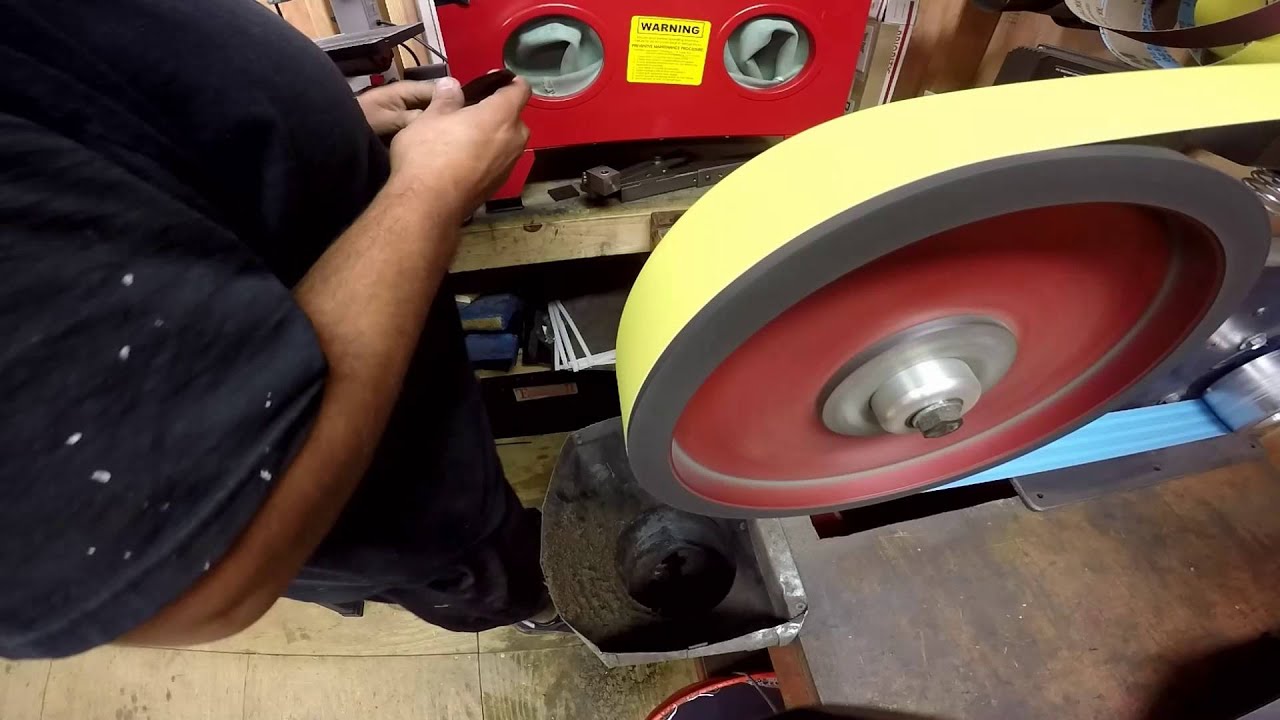 How to hollow grind a knife. Part 4 refining the scratch pattern.