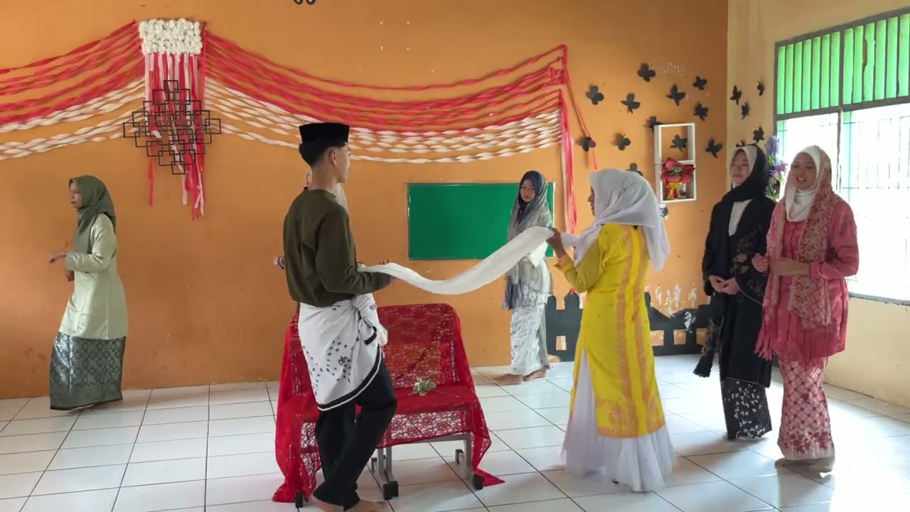 Pegelaran Musik Ujian Praktek Kesenian “Sri Tuah Serumpun” Melayu Ethnic SMA NEGERI 1 Dolok merawan 