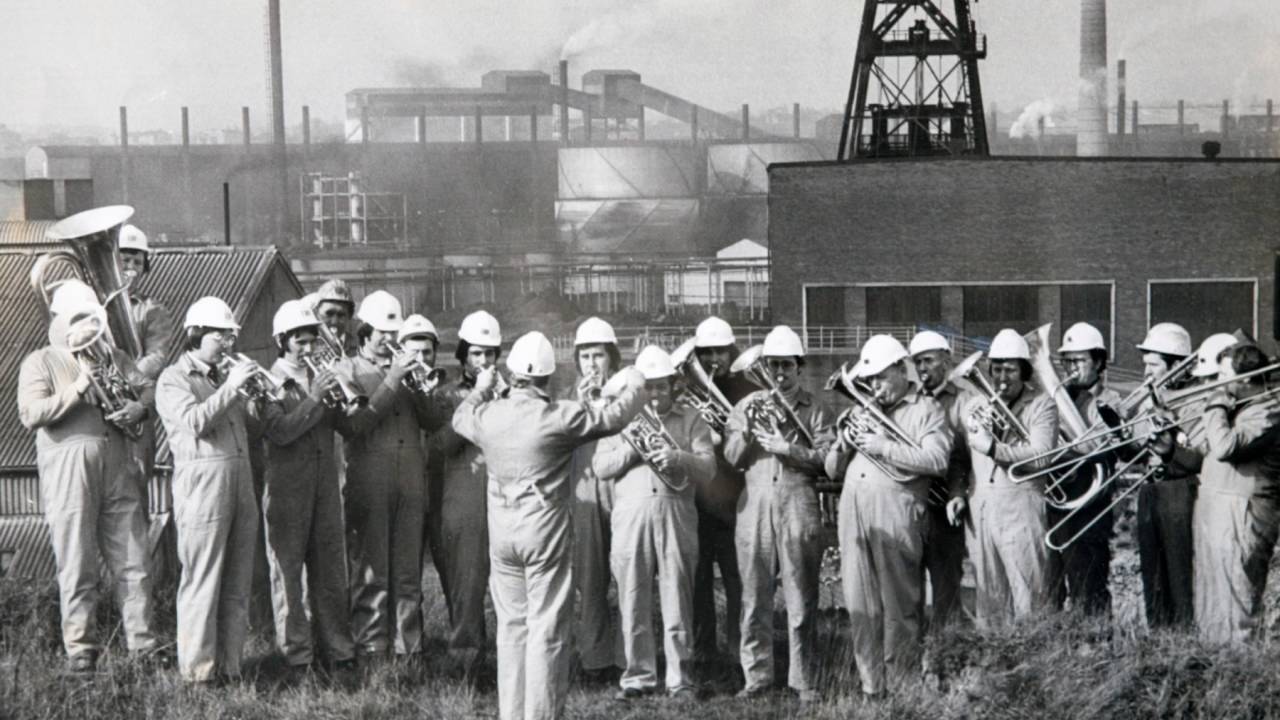 Grimethorpe Colliery Band - Serenade