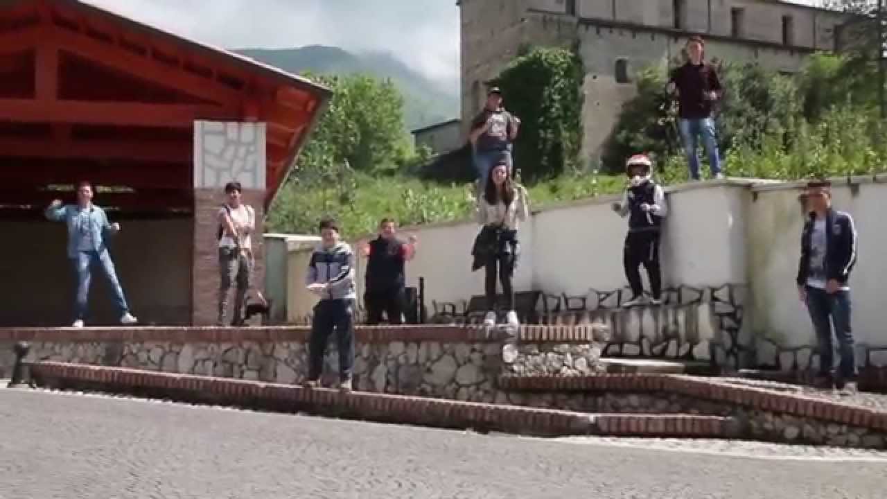 We Are Happy From San Potito Sannitico - Pharrell Williams #HAPPY
