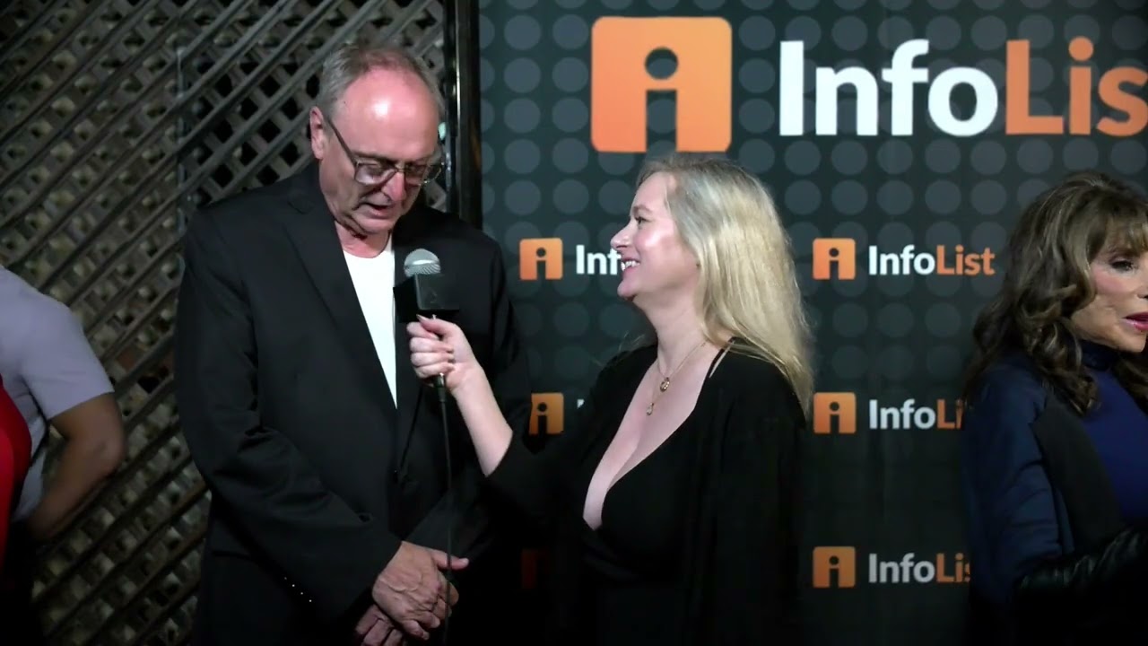 Steve Owens at the Infolist Pre Comic-Con Bash