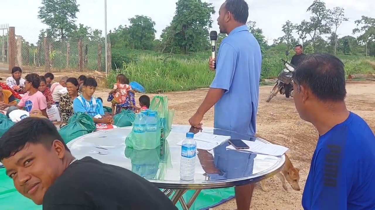 ពូទូចសុំនិយាយត្រង់ៗទៅកាន់បងប្អូននៅក្នុងភូមិ