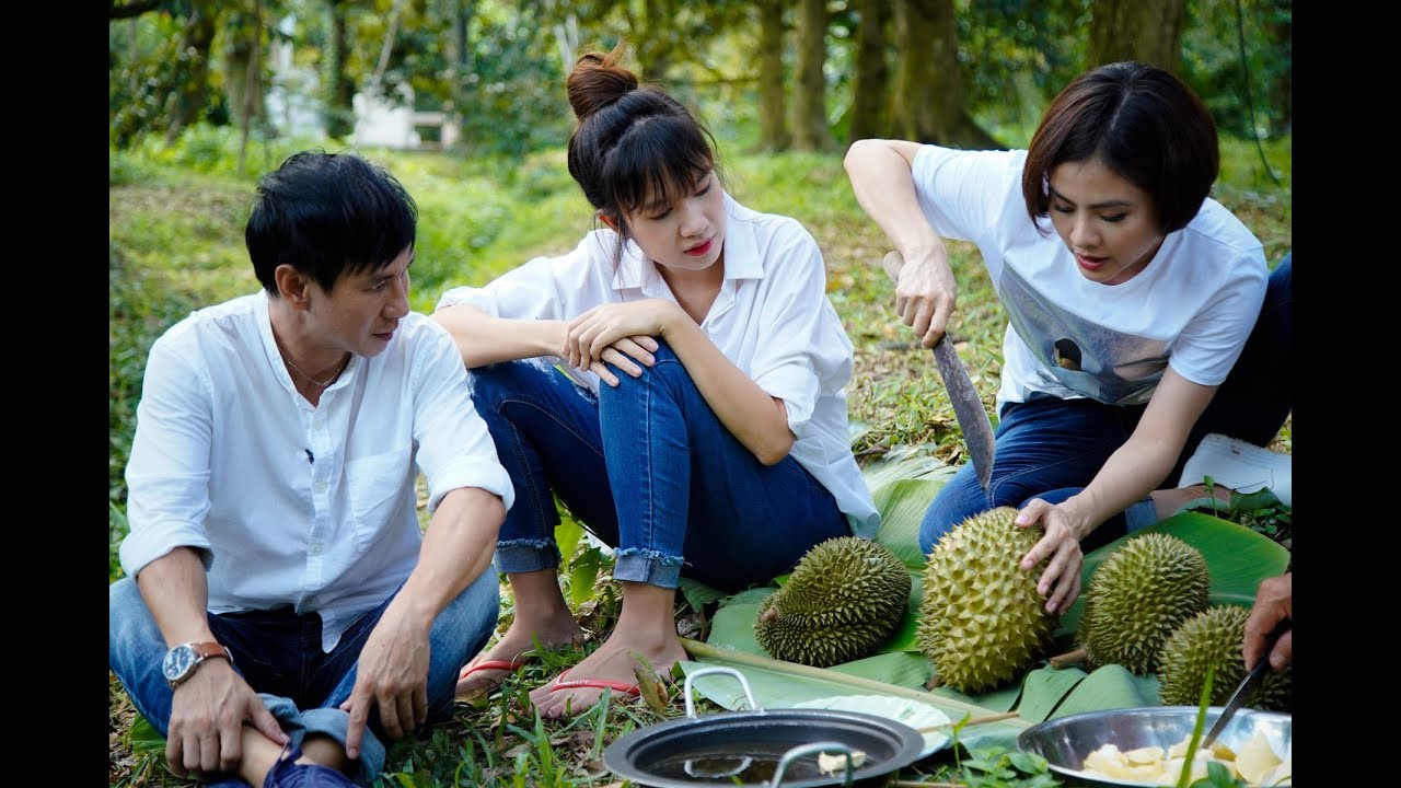 Việt Nam tươi đẹp | Vân Trang đưa Lý Hải - Minh Hà về Cai Lậy hái sầu riêng | HTV VNTD
