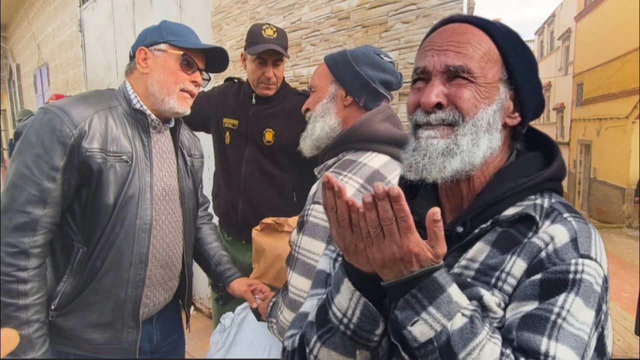 عندما تبكي رجال بالدموع لقطة اليوم من القصر الكبير لحضة قوية