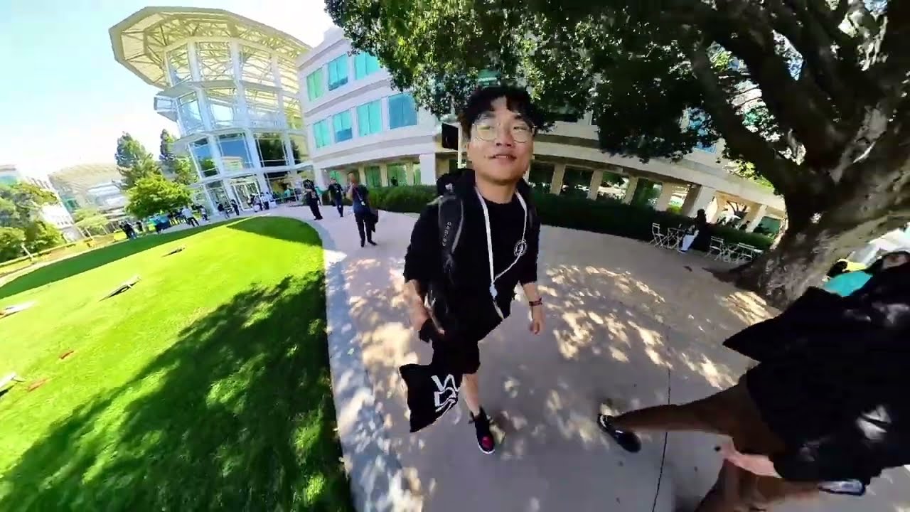 First Time Inside Apple Infinite Loop Campus!