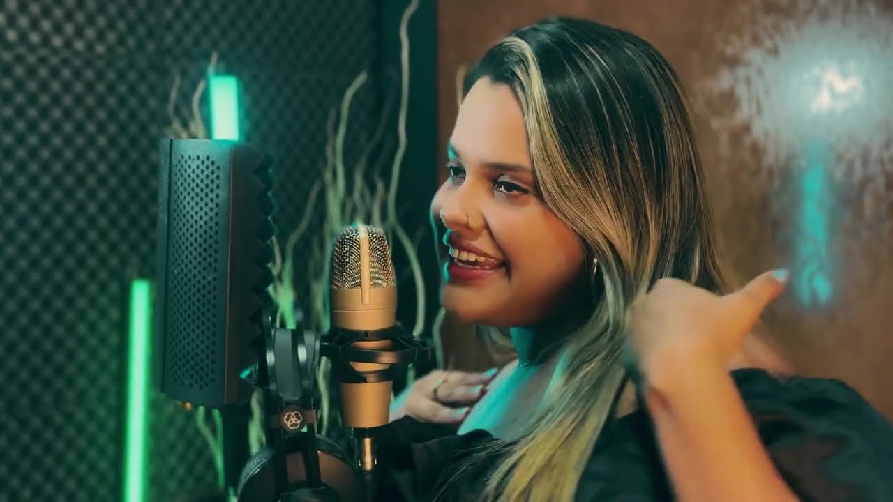 RAYSSA MENDES - CONECTANDO CULTURAS ( vídeo clipe)