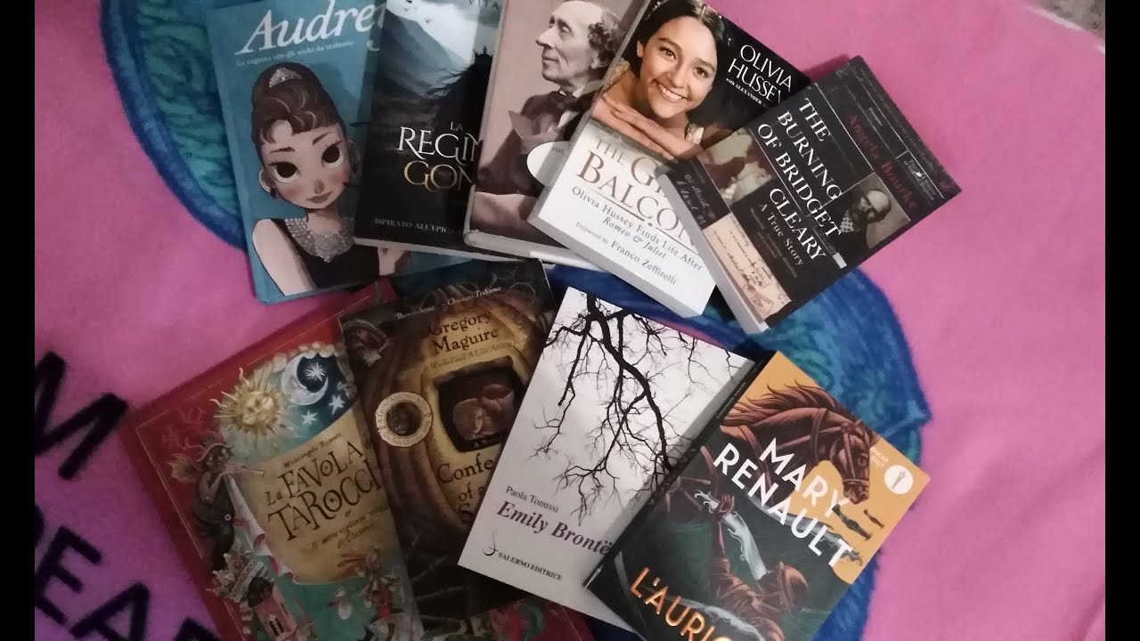 Auguri di Buon Anno, tra libri, cadute, risalite, buoni propositi 