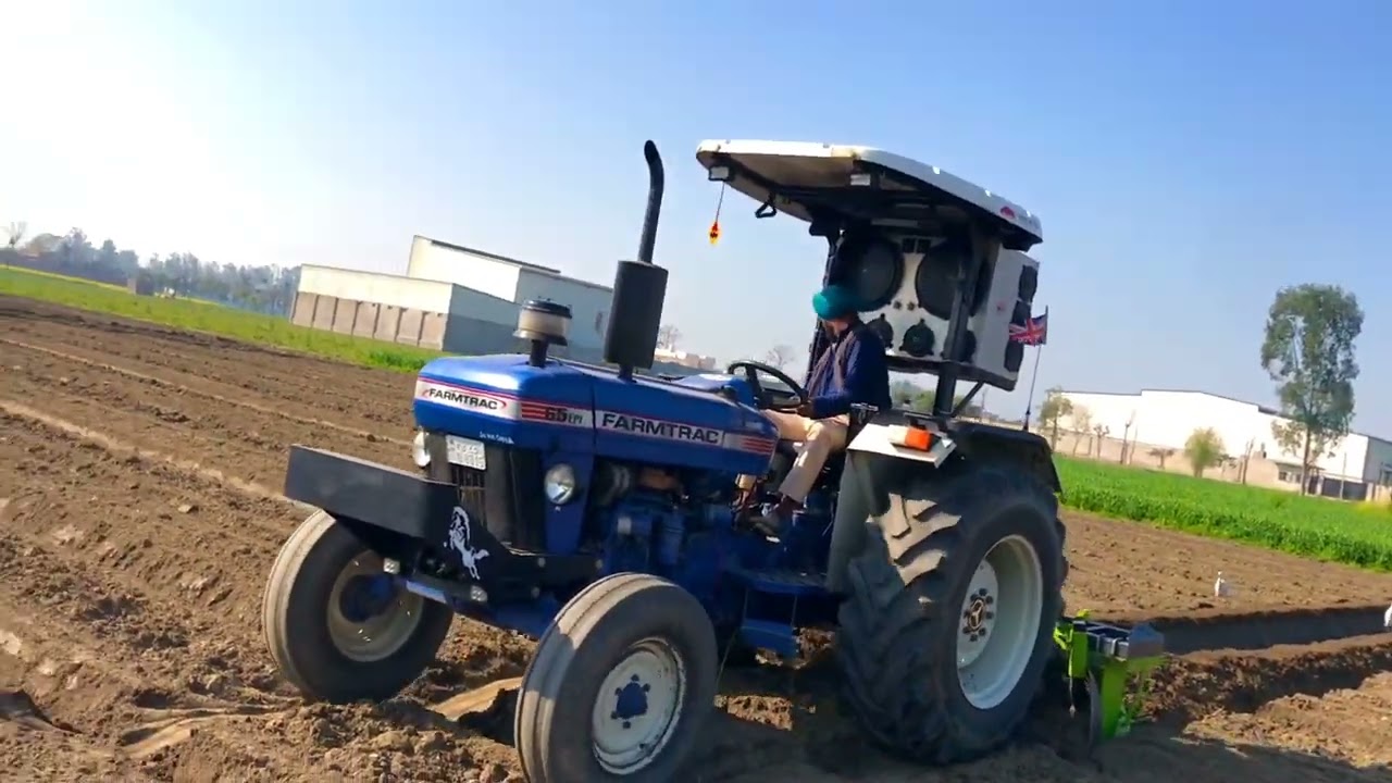 Bayer 9208 🌽 ਮੱਕੀ ਬਿਜਾਈ ਸ਼ੁਰੂ।      #makkah #makki #seeds #trending #viral #tractor #jattlifestudios
