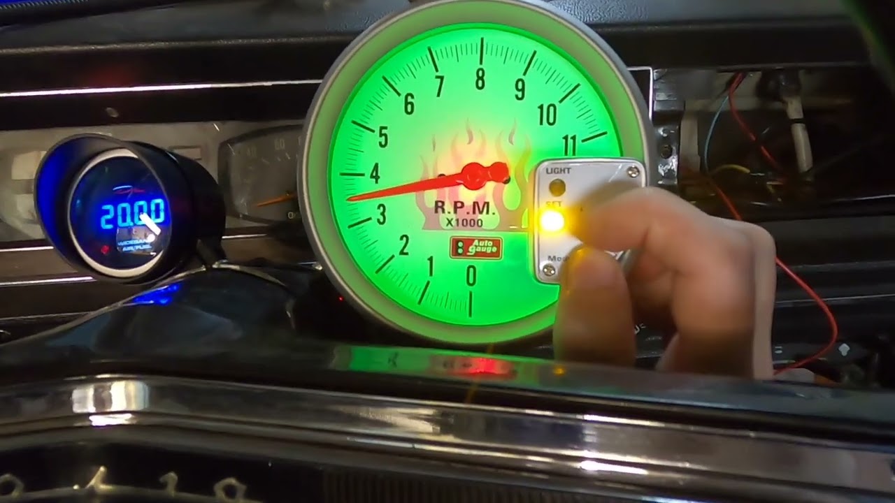 Тахометр Auto Gauge 125мм ГАЗ 24 V8