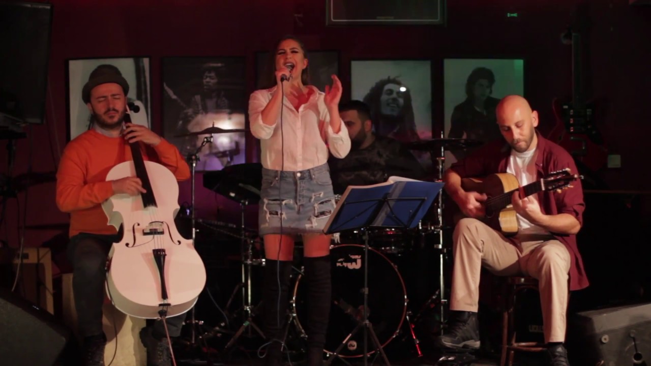 Shakira - Addicted To U Cover & A.Moreno - Bandido Cover