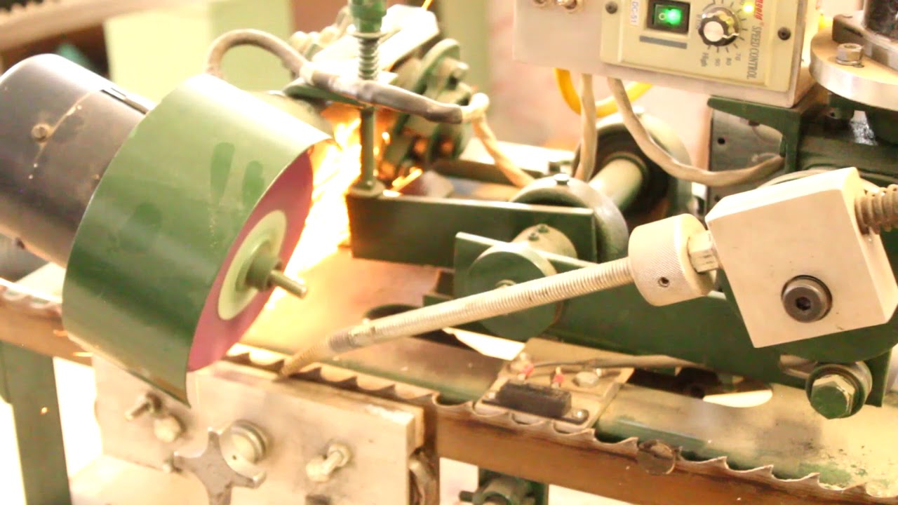 Home made bandsaw sharpener.