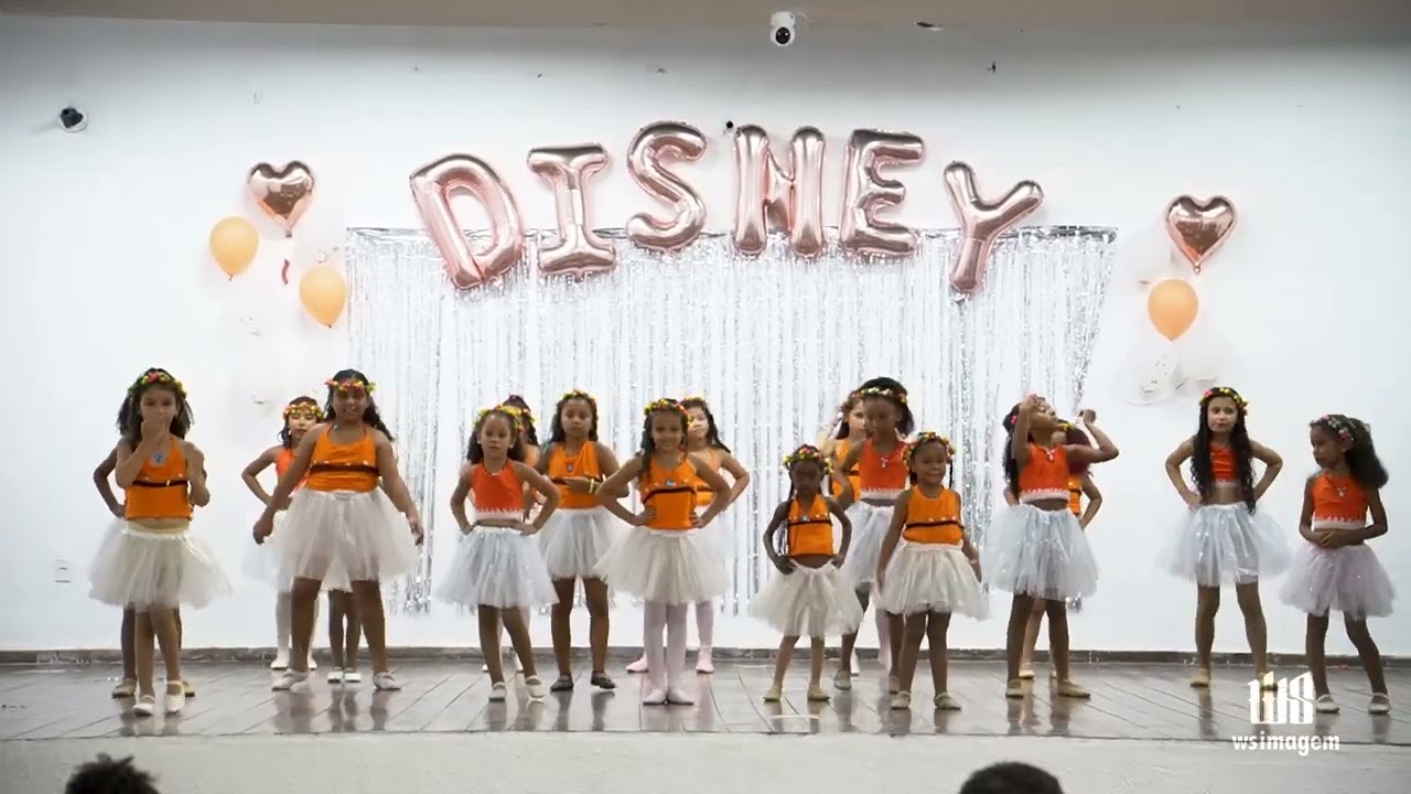 espetáculo Disney, ballet clássico infantil, coreografia: Moana saber quem sou