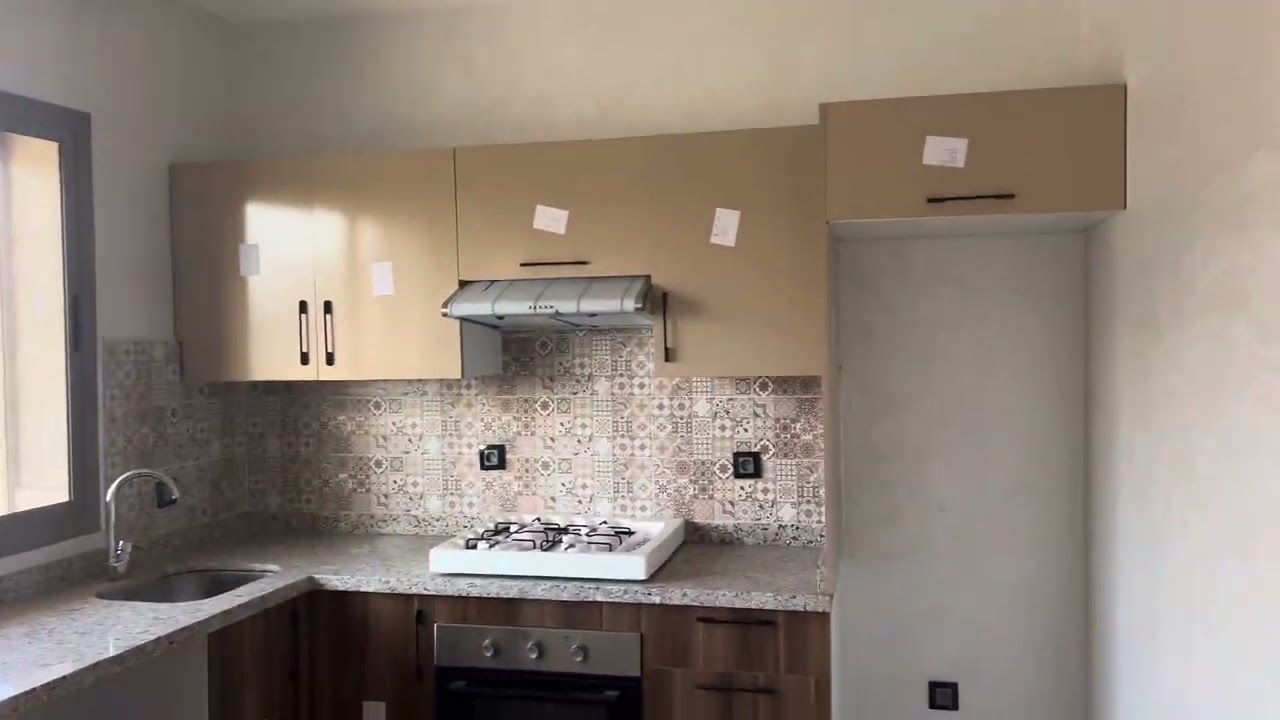 الجديد عاود ثاني بغيتي حدا شارع طاح عين الشق هاواحد برطمة مستحيل تلقى هذا ثمن لي عطيتك 0606055310