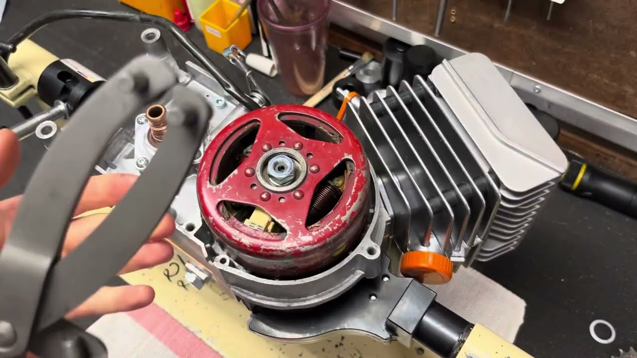 DAS WICHTIGSTE SIMSON SPEZIALWERKZEUG | Simson Gegenhalter Blockierwerkzeug in BILLIG