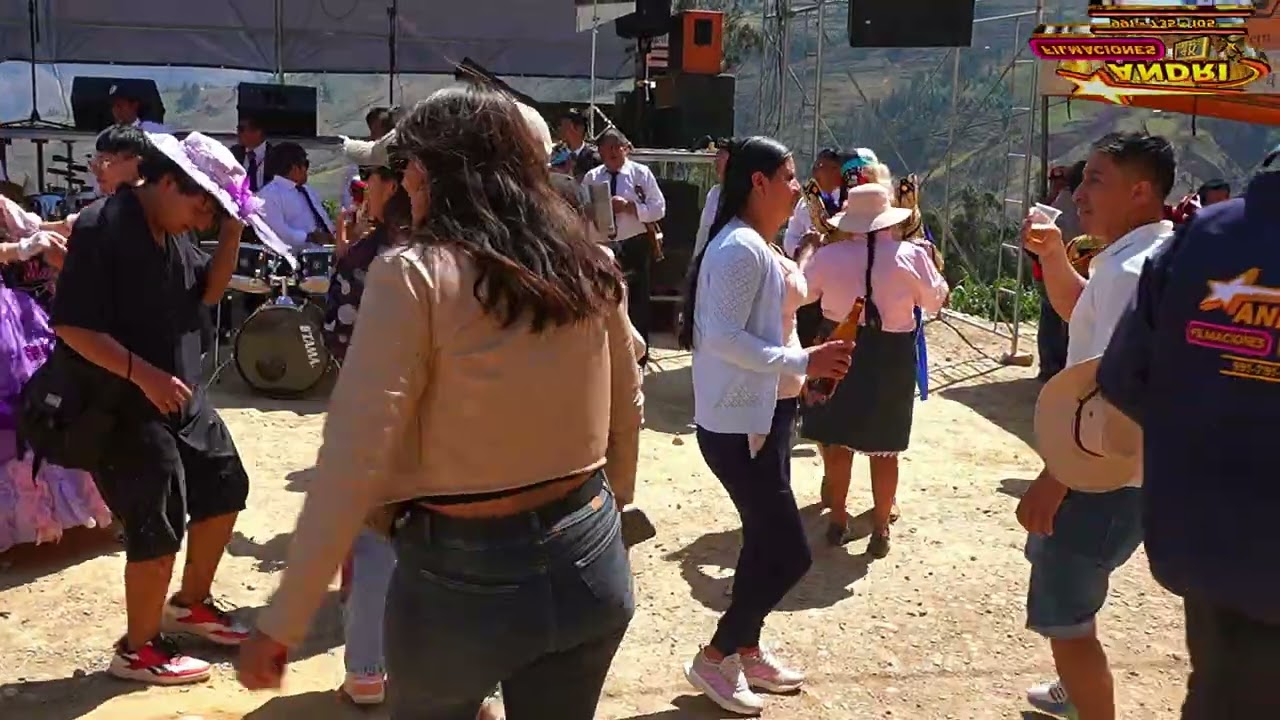 ✨Orq show autenticos del peru ✨#shortvideo#baile #bandatradicional #tradiciones #folklore #musica 