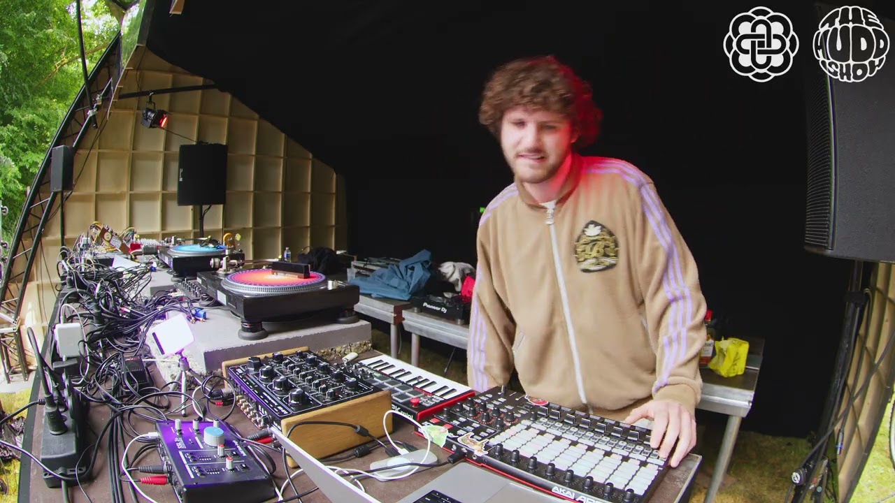 Numero 6 | themuddshow x MIMO Festival