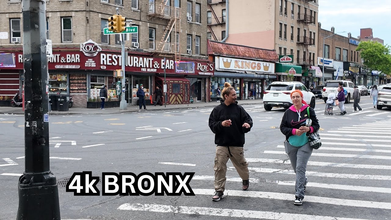 4k Walking Around East Tremont in the Bronx