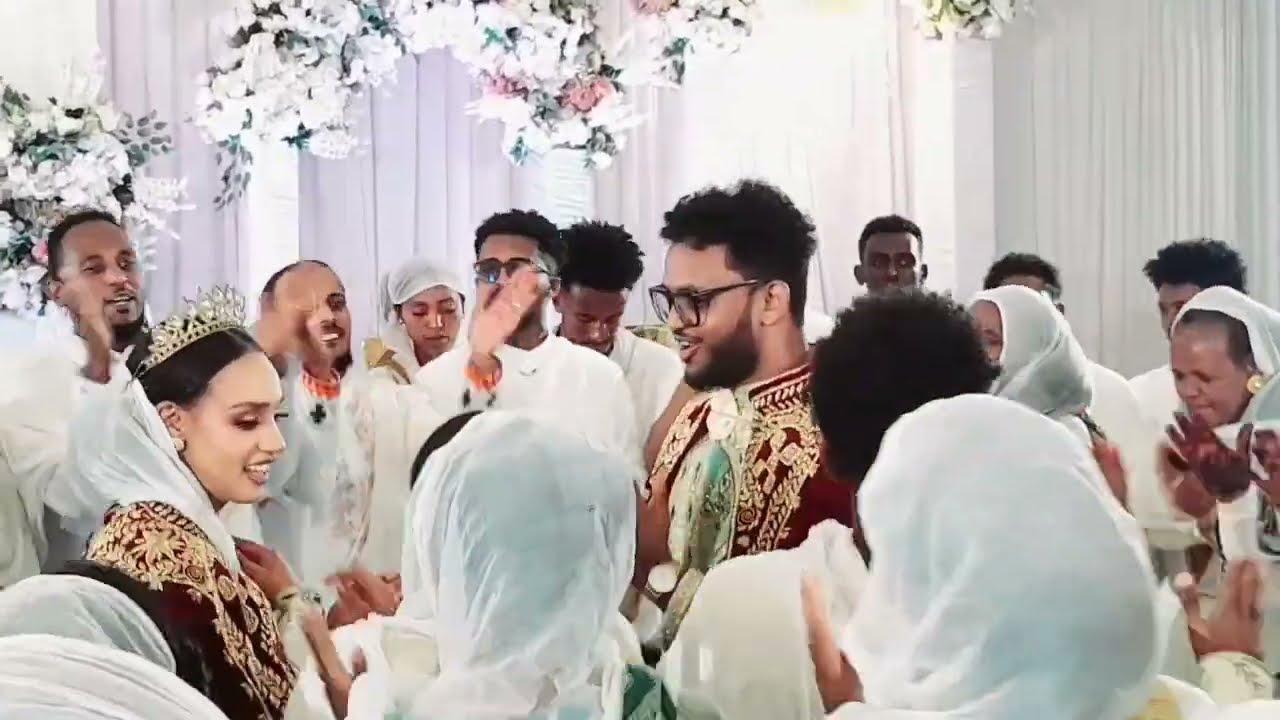 #ደስ_ዝብል_መርዓ#zemari_bereket_tikue_&_zemarit_qsanet_kbrom#eritreanorthodoxmezmu @zemariberekettikue_24