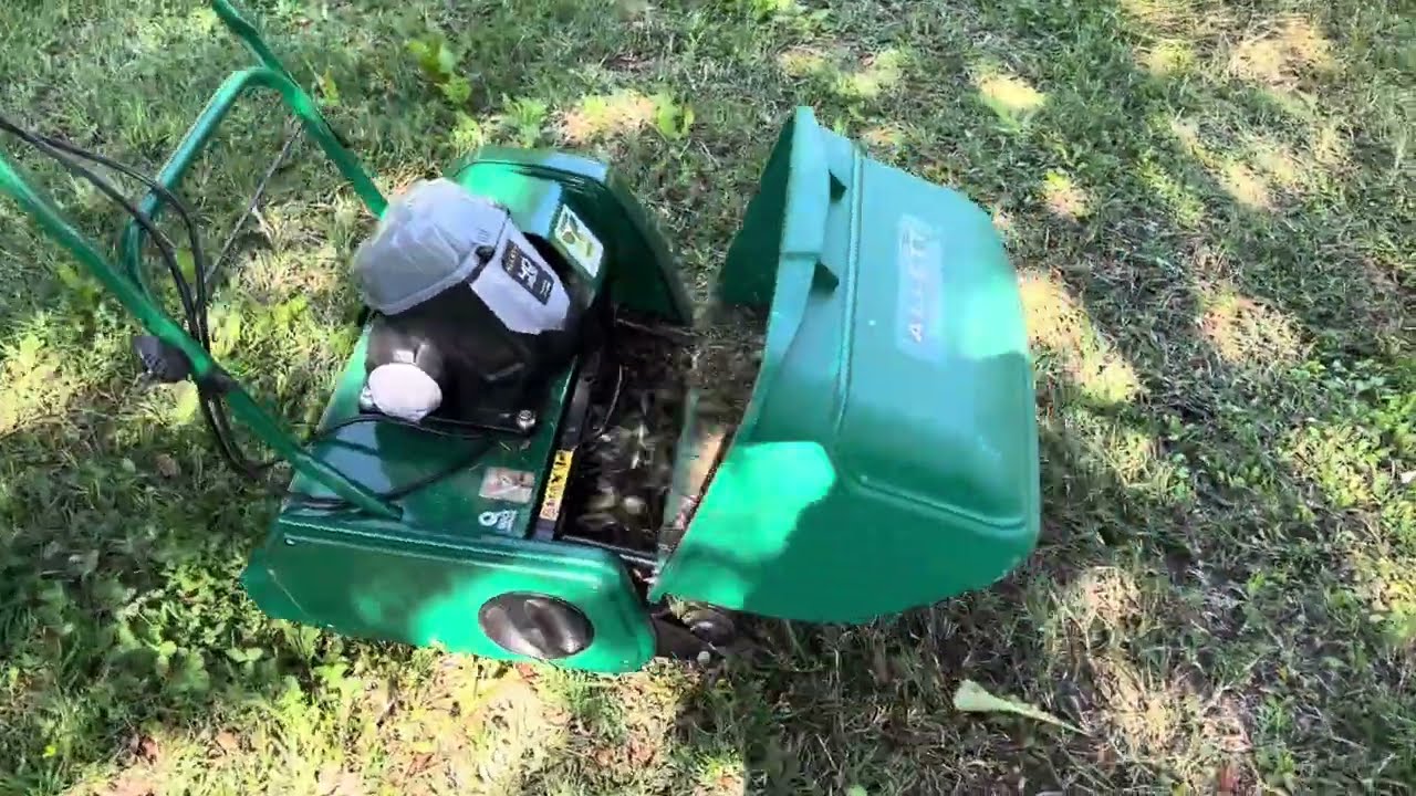 ALLETT LIBERTY 30 EQUIPAGGIATA CON ARIEGGIATORE A MOLLA TURF RAKE