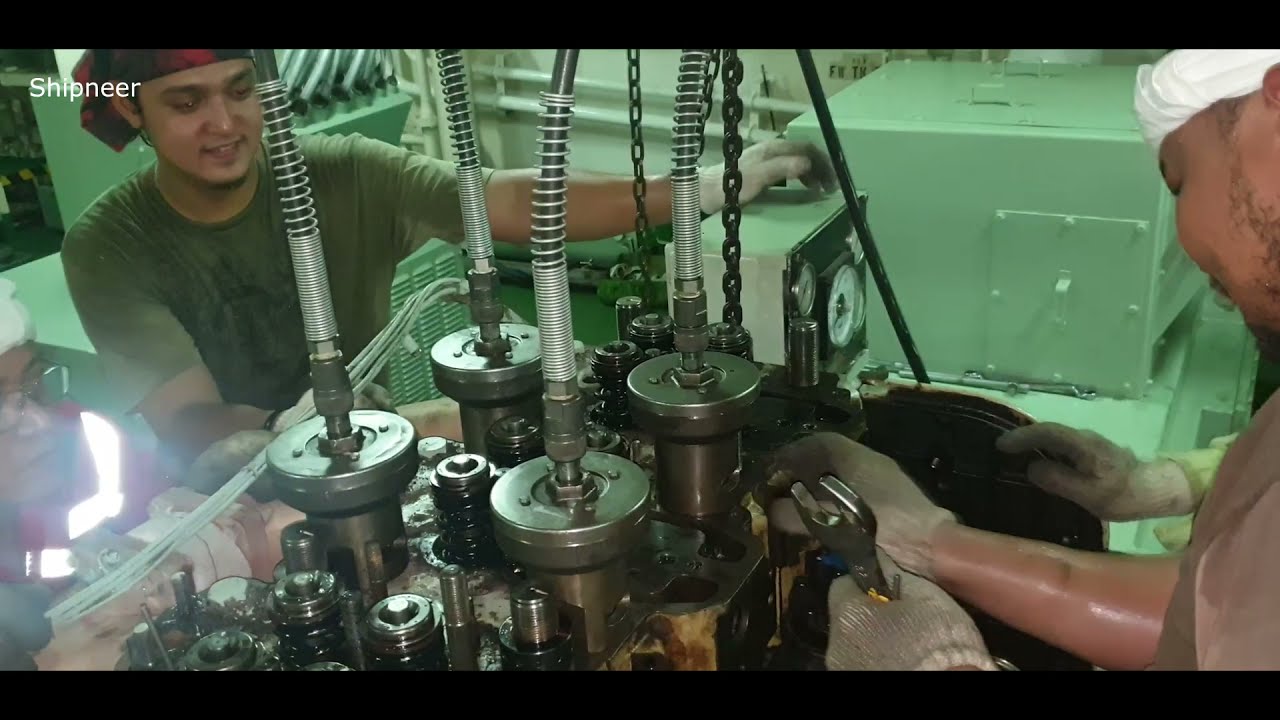 Overhaul Procedure of Piston for marine generator engine. E02. 6EY 18AW Yanmar Diesel Engine