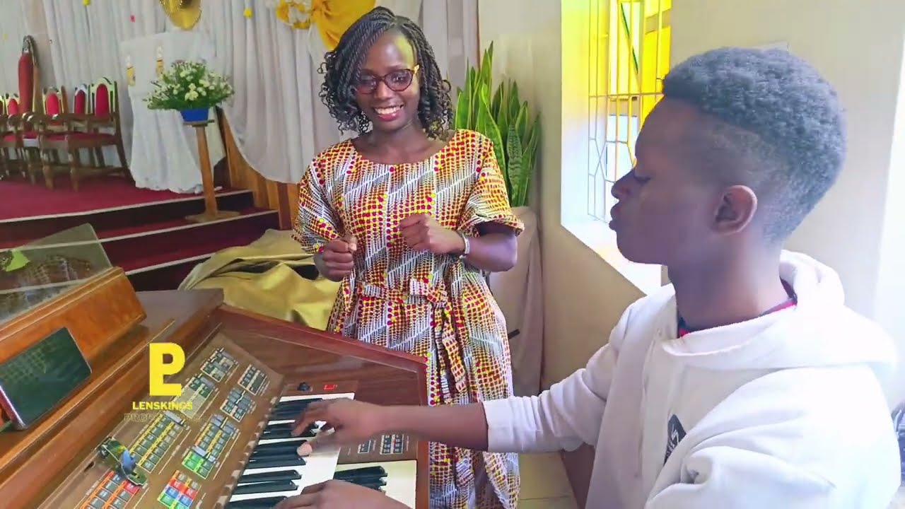 Nitaimba wimbo gani Mwenzenu perfomed by Dorophina Magesa and Parto Organist