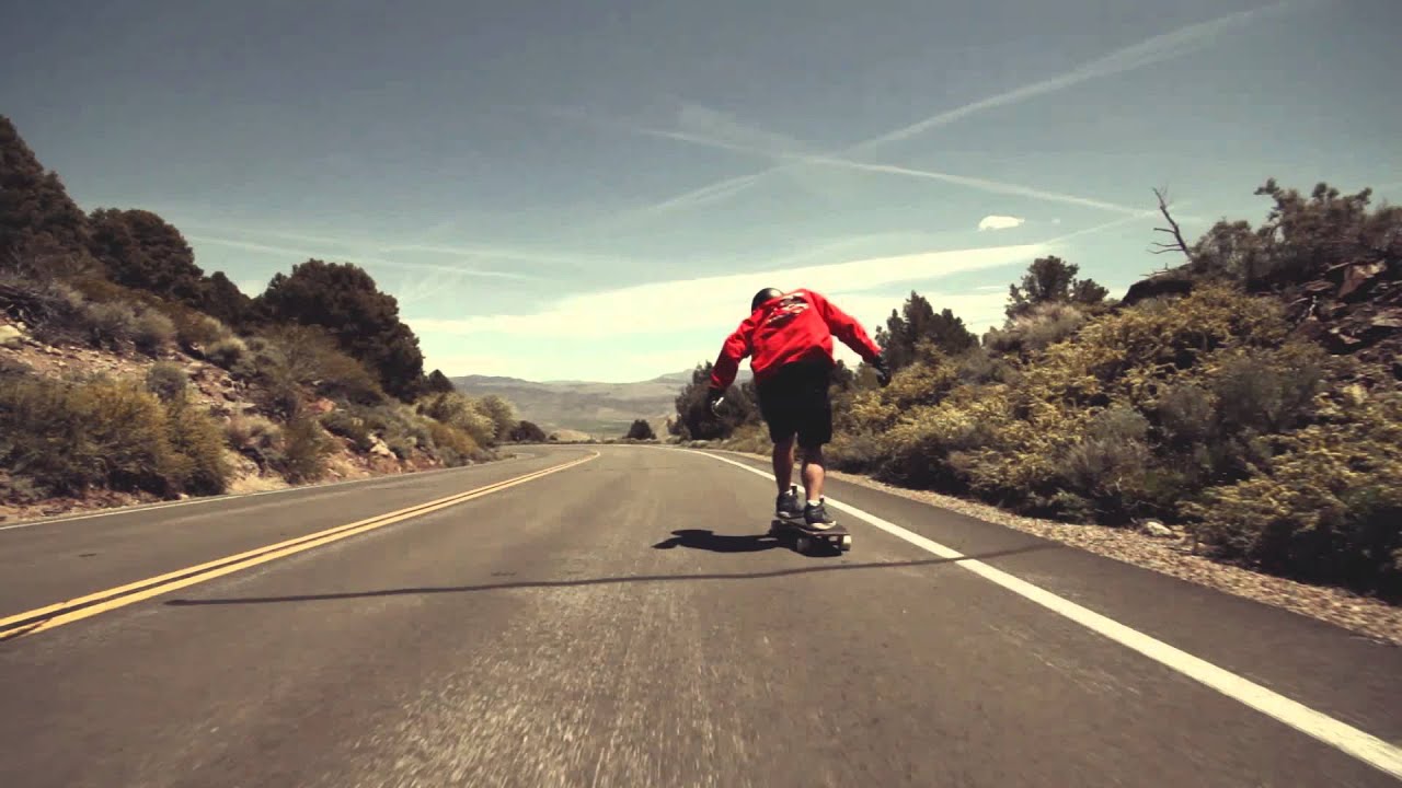 Raw Run - Alpine Routes // Backside