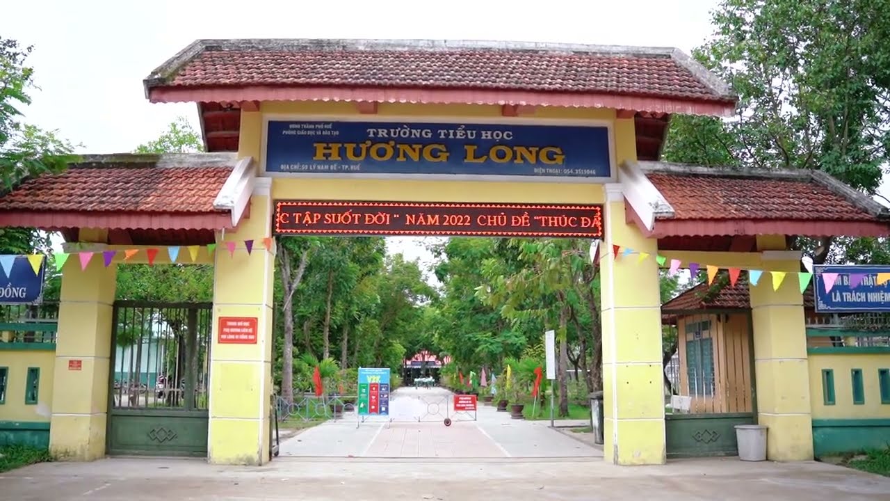 Trường Tiểu học Hương Long