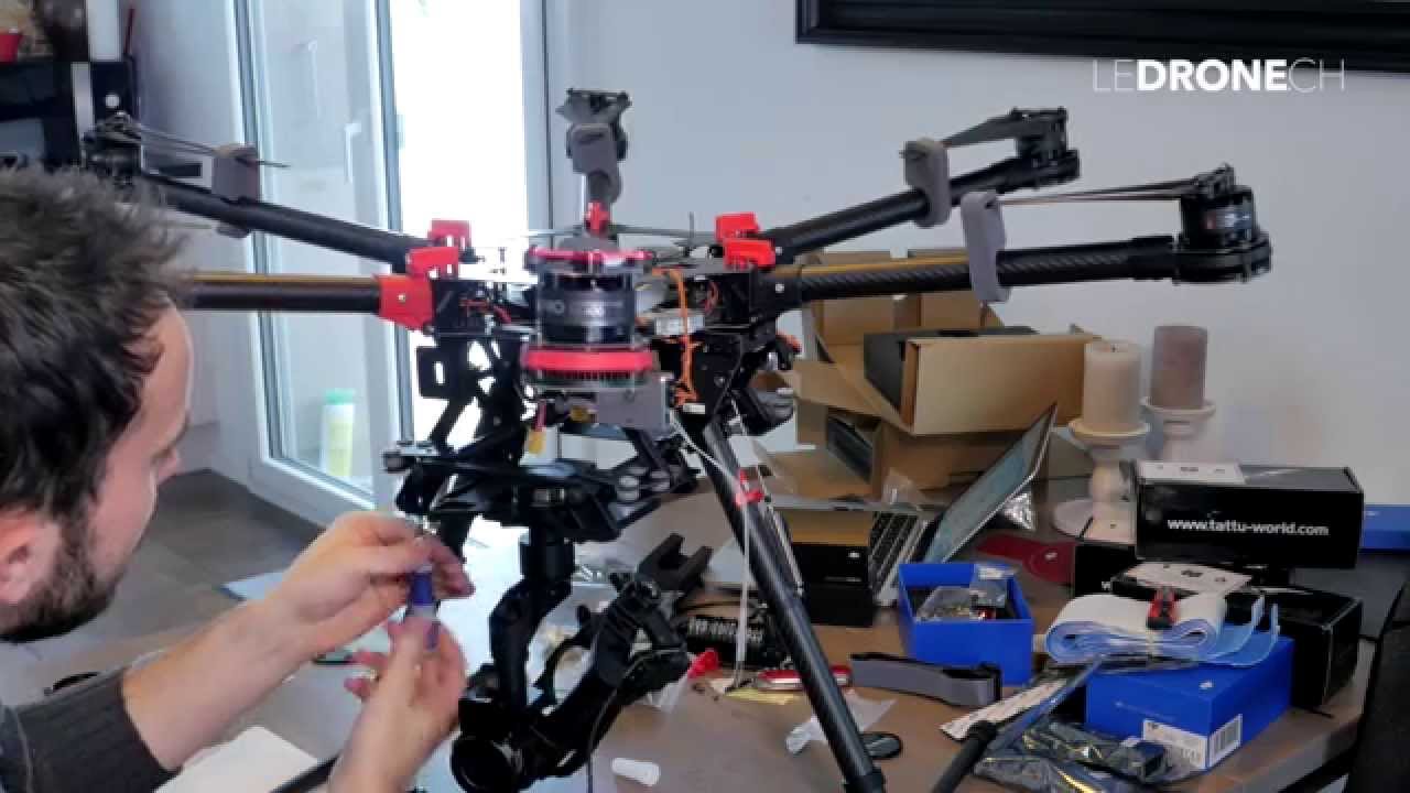 Déballage et assemblage du DJI S900 + Z15 GH4 + A2 Controller